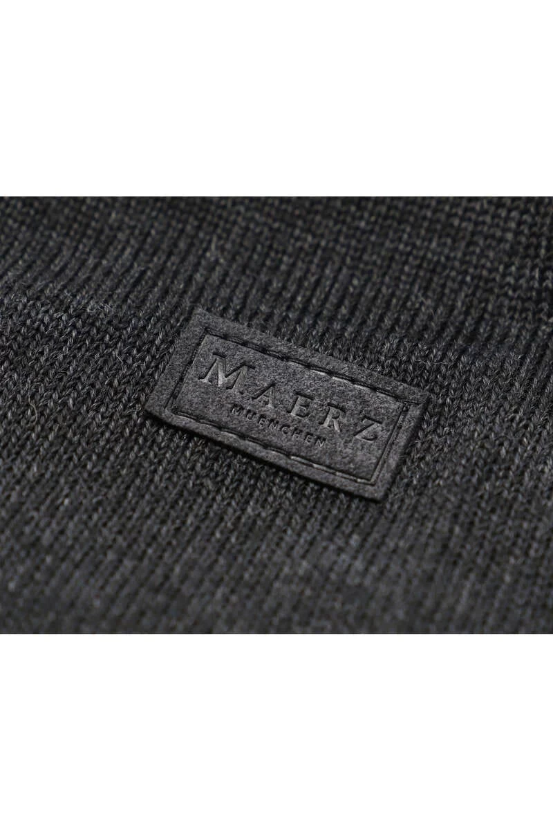 MAERZ Superwash Classic Fit Herren Pullover Rundhals Anthrazit 3 MAERZ Superwash Classic Fit Herren Pullover Rundhals Anthrazit – Bild 3