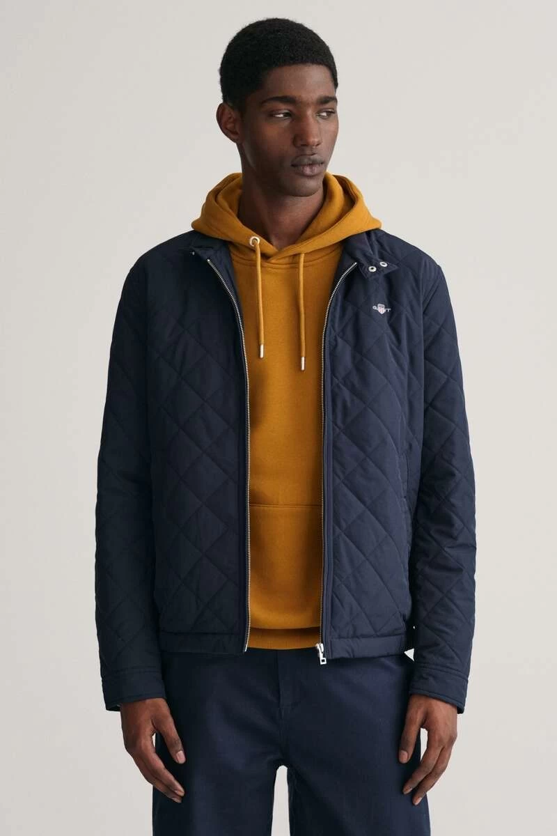 GANT Regular Fit Herren Steppjacke Knopfleiste Navy 4 GANT Regular Fit Herren Steppjacke Knopfleiste Navy – Bild 4