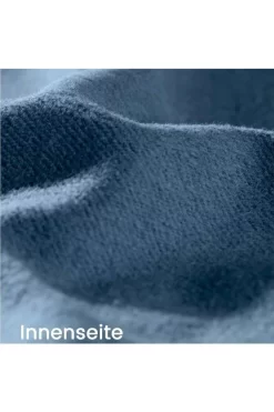 TRIGEMA Comfort Fit Sweatjacke Mit Kapuze Zip Petrol -Ho ho ho, Mode in Grün. 75906 643 5 800