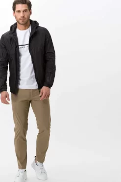 Brax Normal Fit Blouson Schwarz 7 Brax Normal Fit Blouson Schwarz -Ho ho ho, Mode in Grün. 942207 75011800 02 3 800